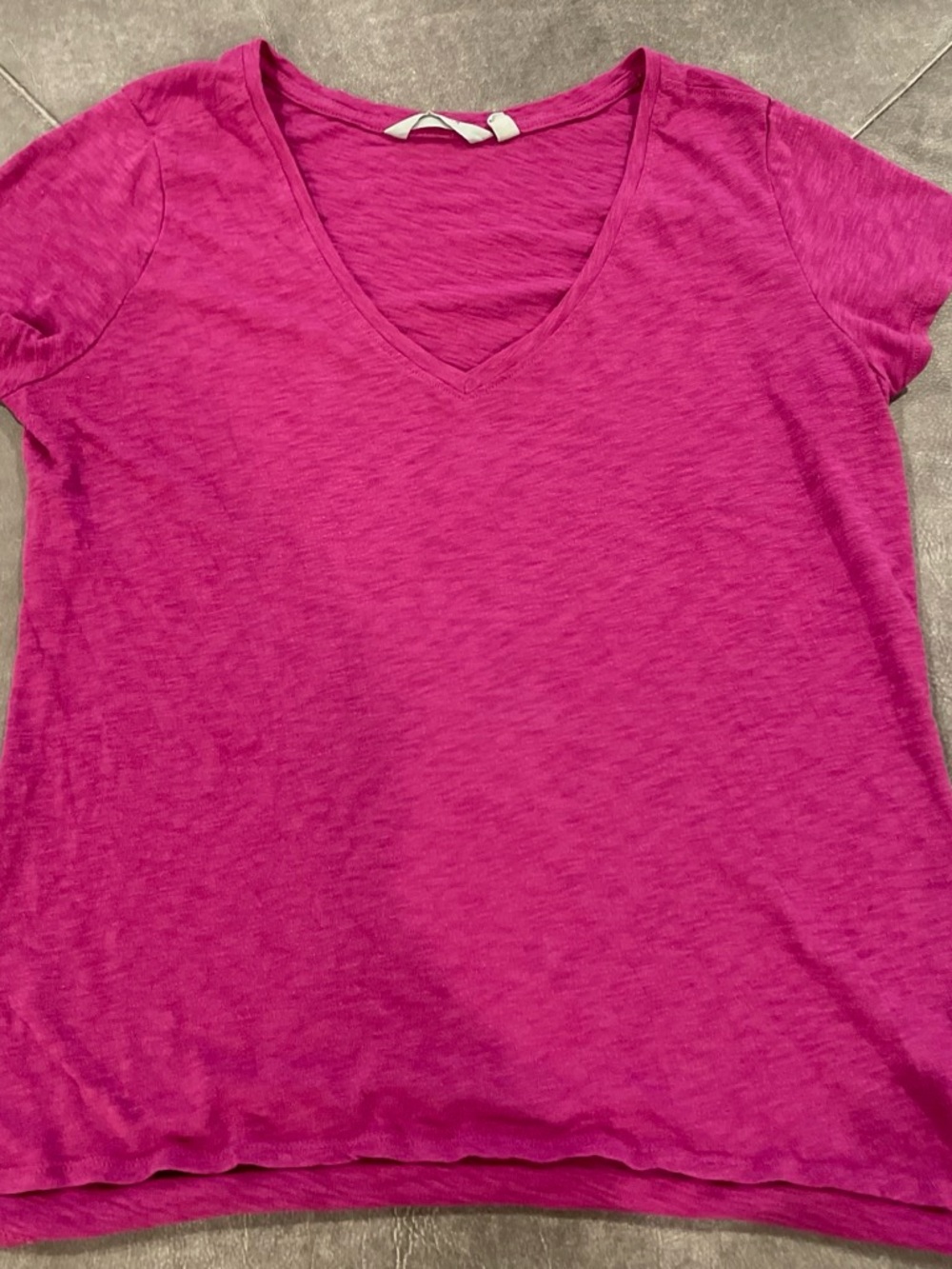 Athleta Women's V-Neck Short Sleeve Tee - Bright Pink